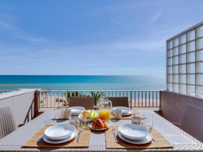 Sea Front 180º View with AC and WiFi